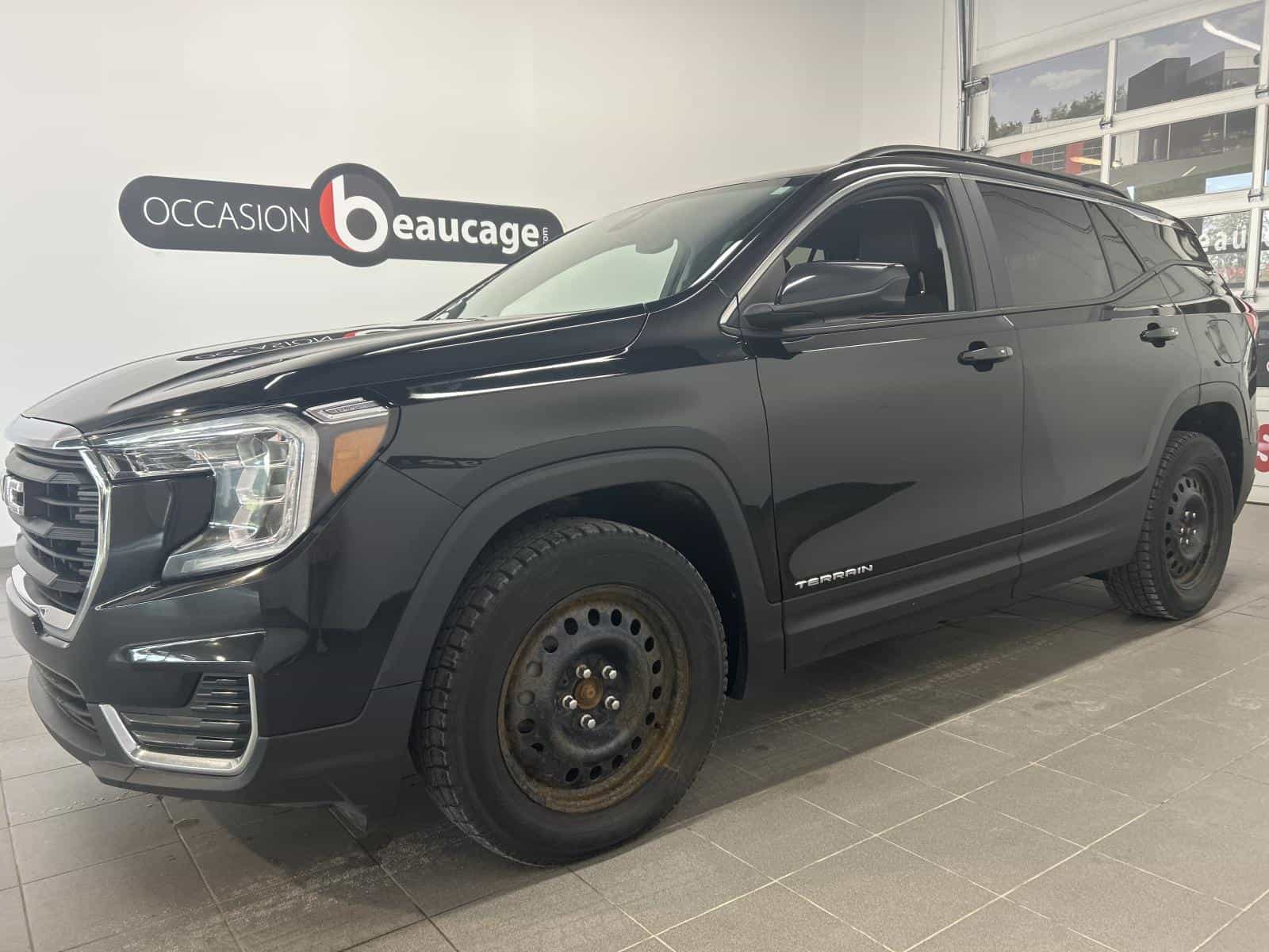 Image 1 GMC Terrain SLE 2022