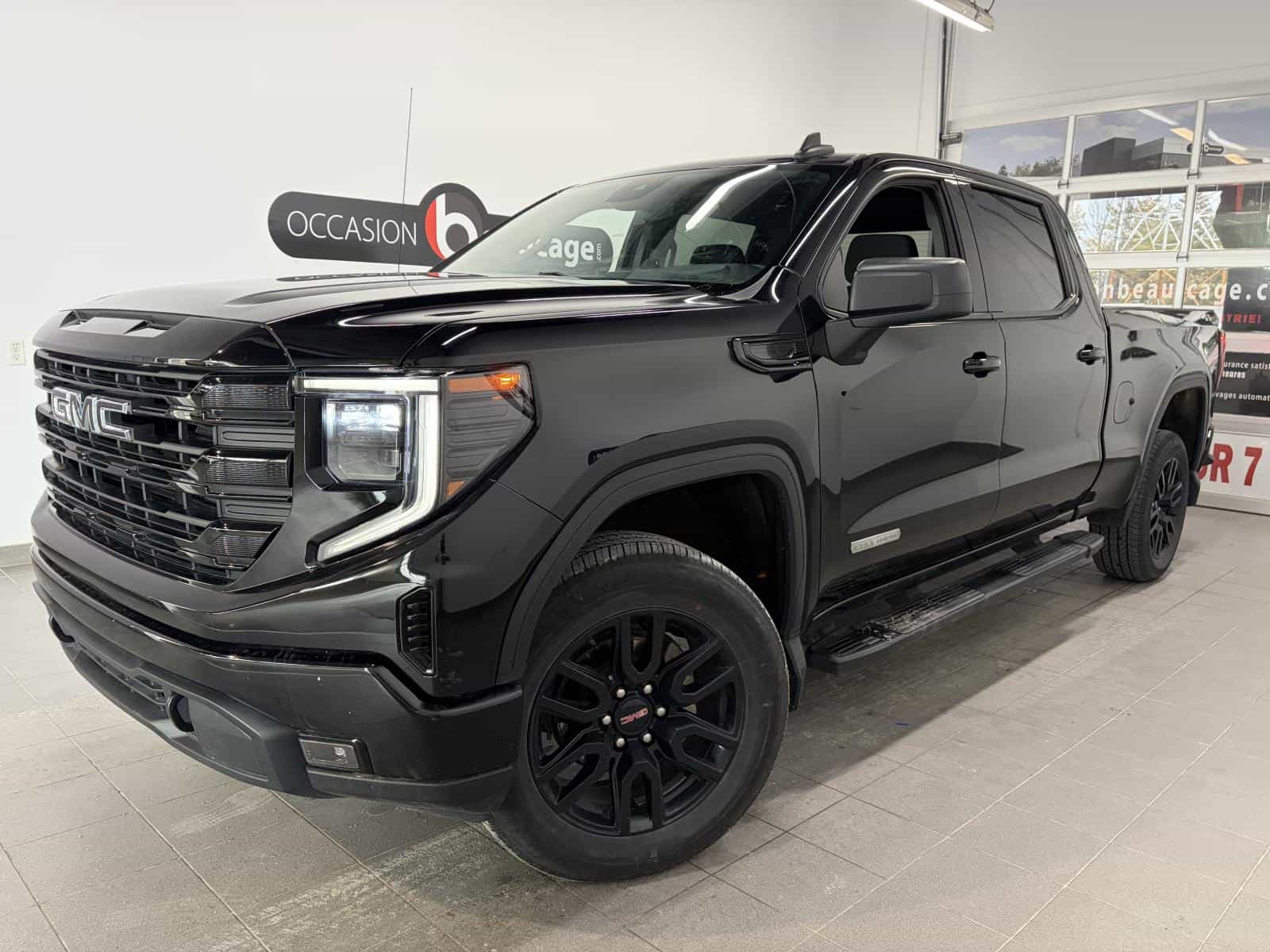 2023 GMC Sierra 1500 Elevation - Image 1