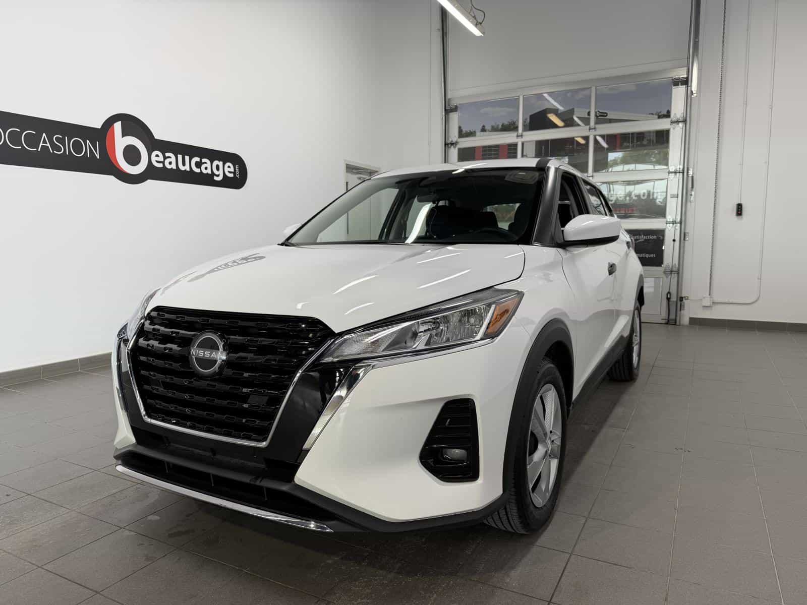 Image 1 Nissan Kicks S 2024