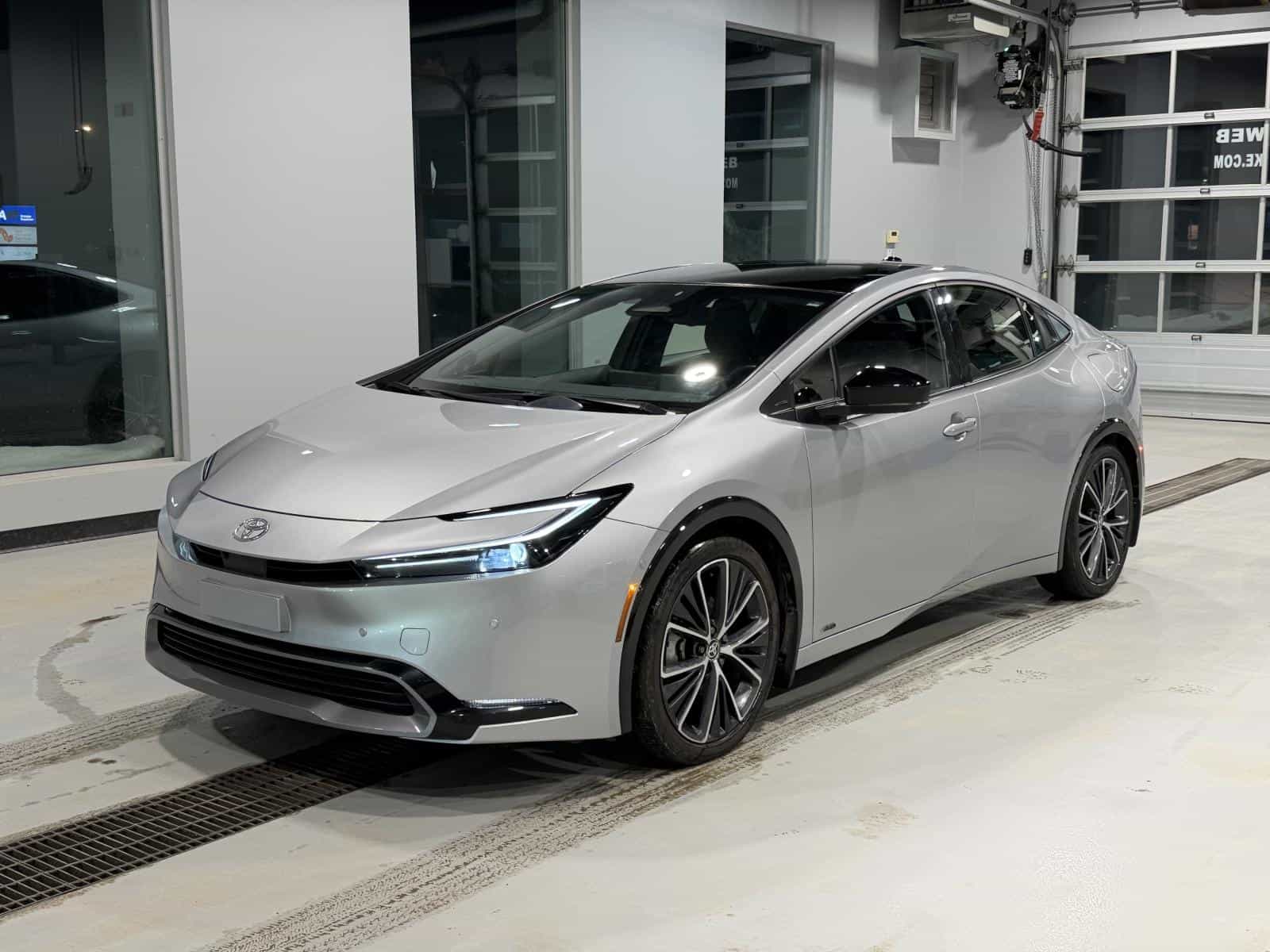 2023 Toyota Prius Limited - Image 1