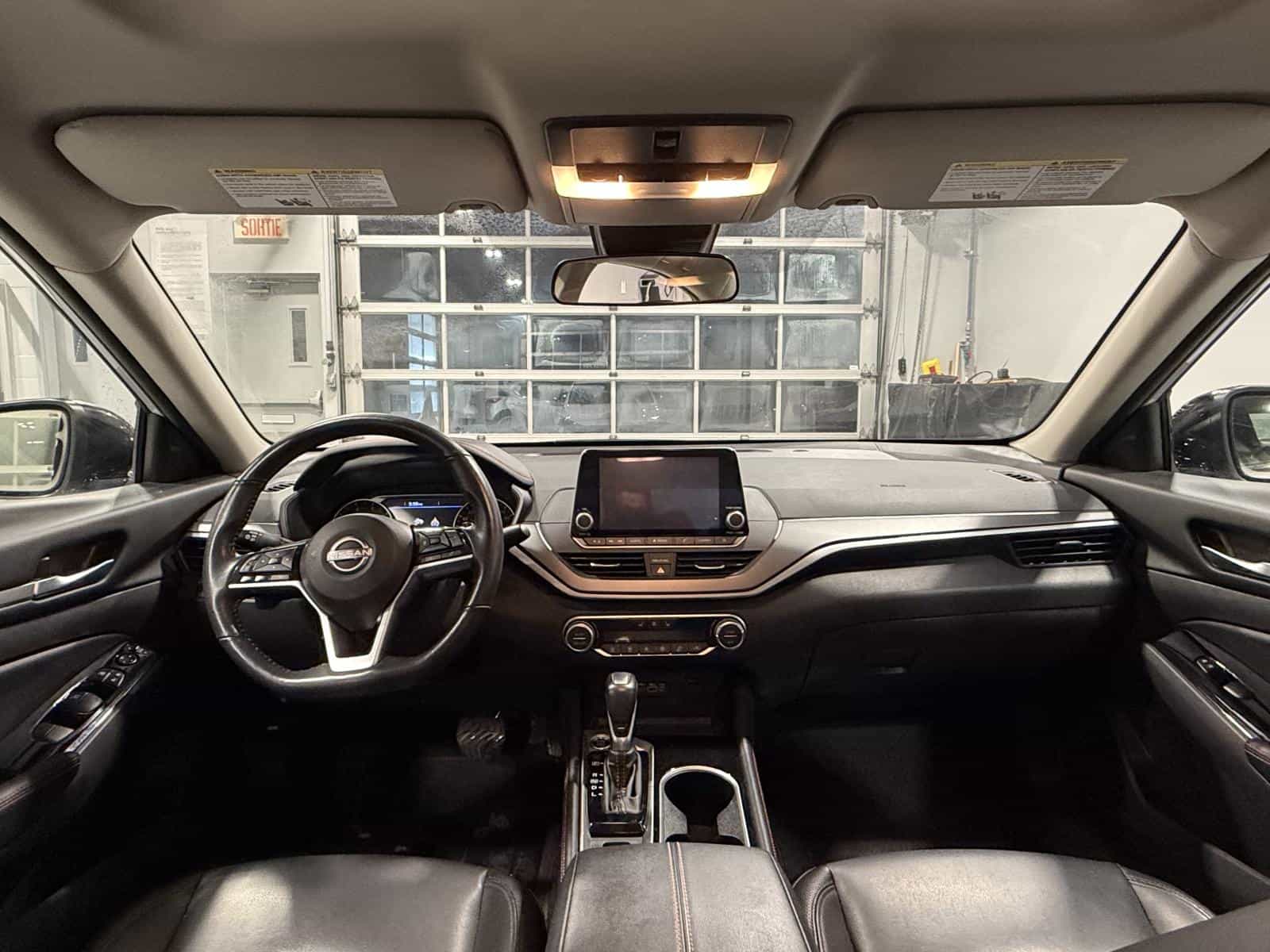 2024 Nissan Altima SR - Image 19