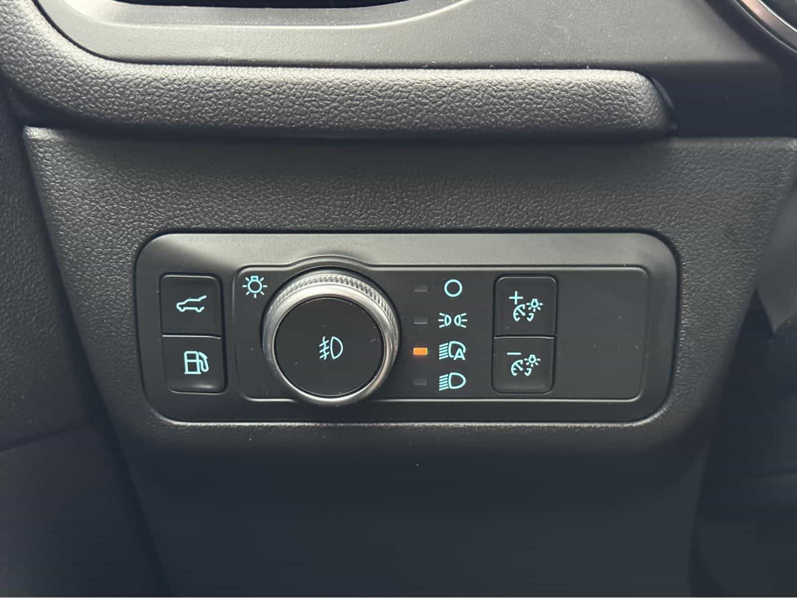 Image 14 Ford Escape Titanium Hybrid 2021