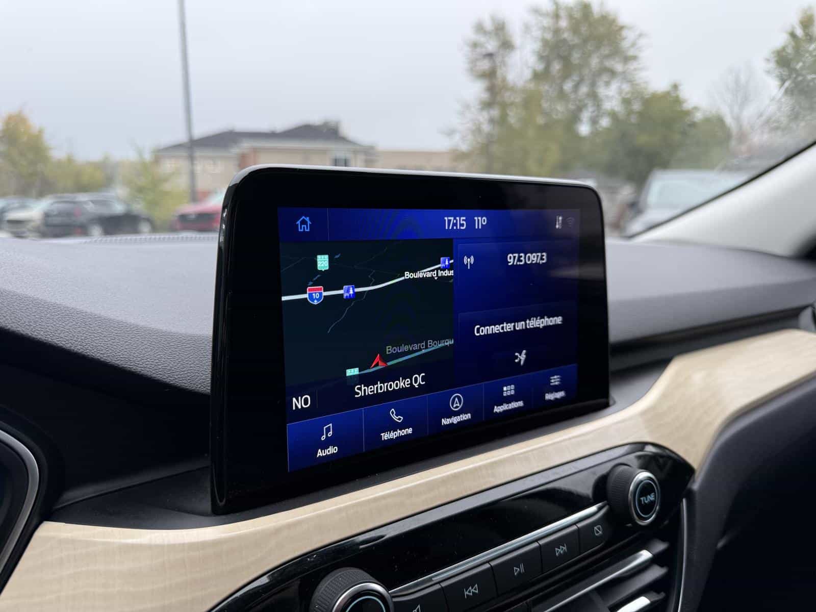 2021 Ford Escape Titanium Hybrid - Image 18