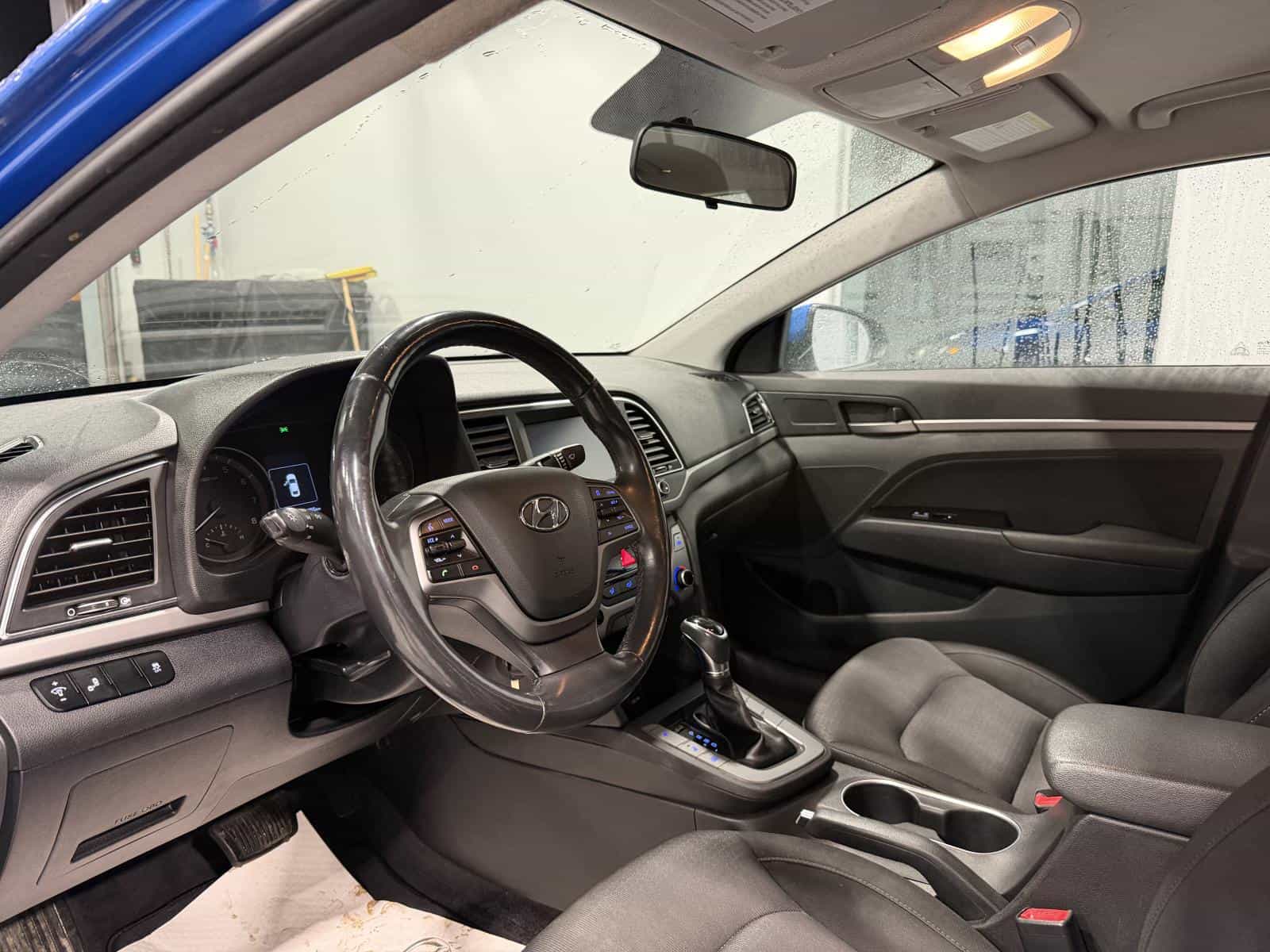 2018 Hyundai Elantra GL - Image 10