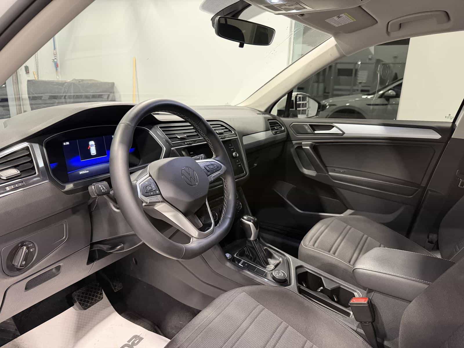 2024 Volkswagen Tiguan Trendline - Image 11