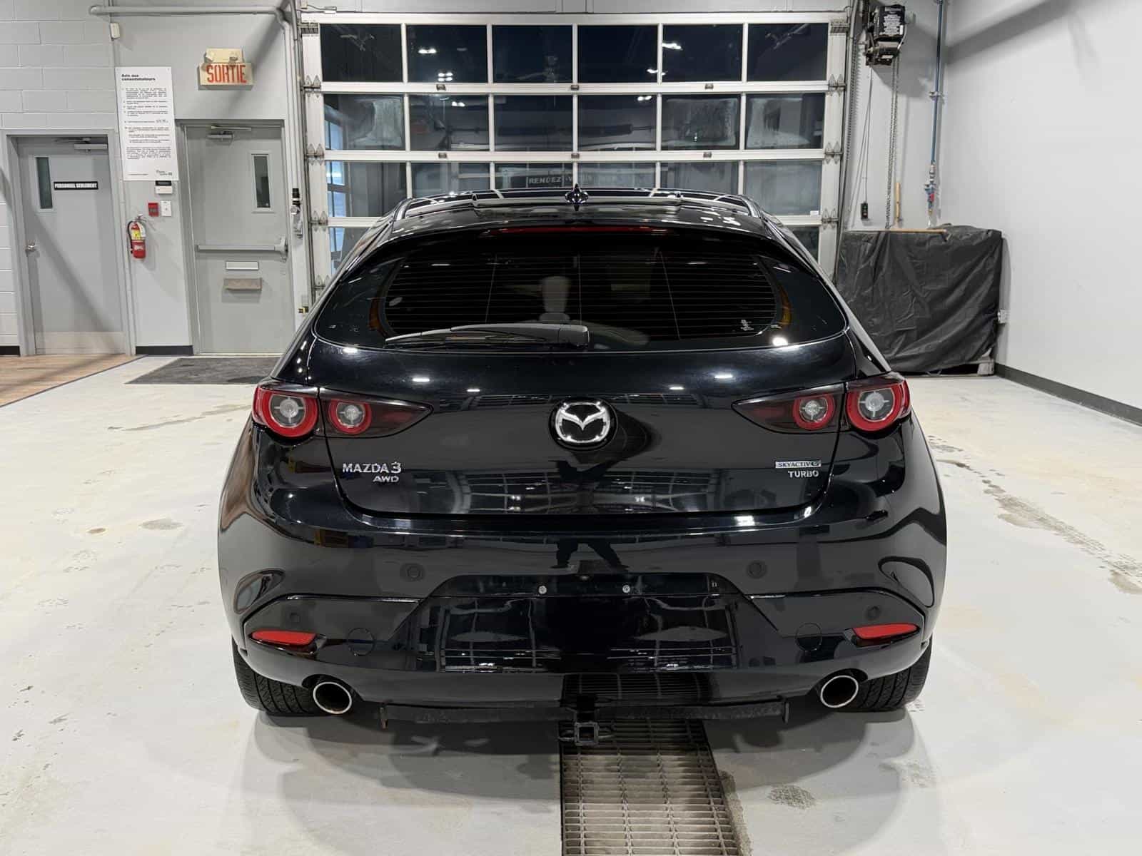 2023 Mazda Mazda3 Sport GT 2.5T - Image 5