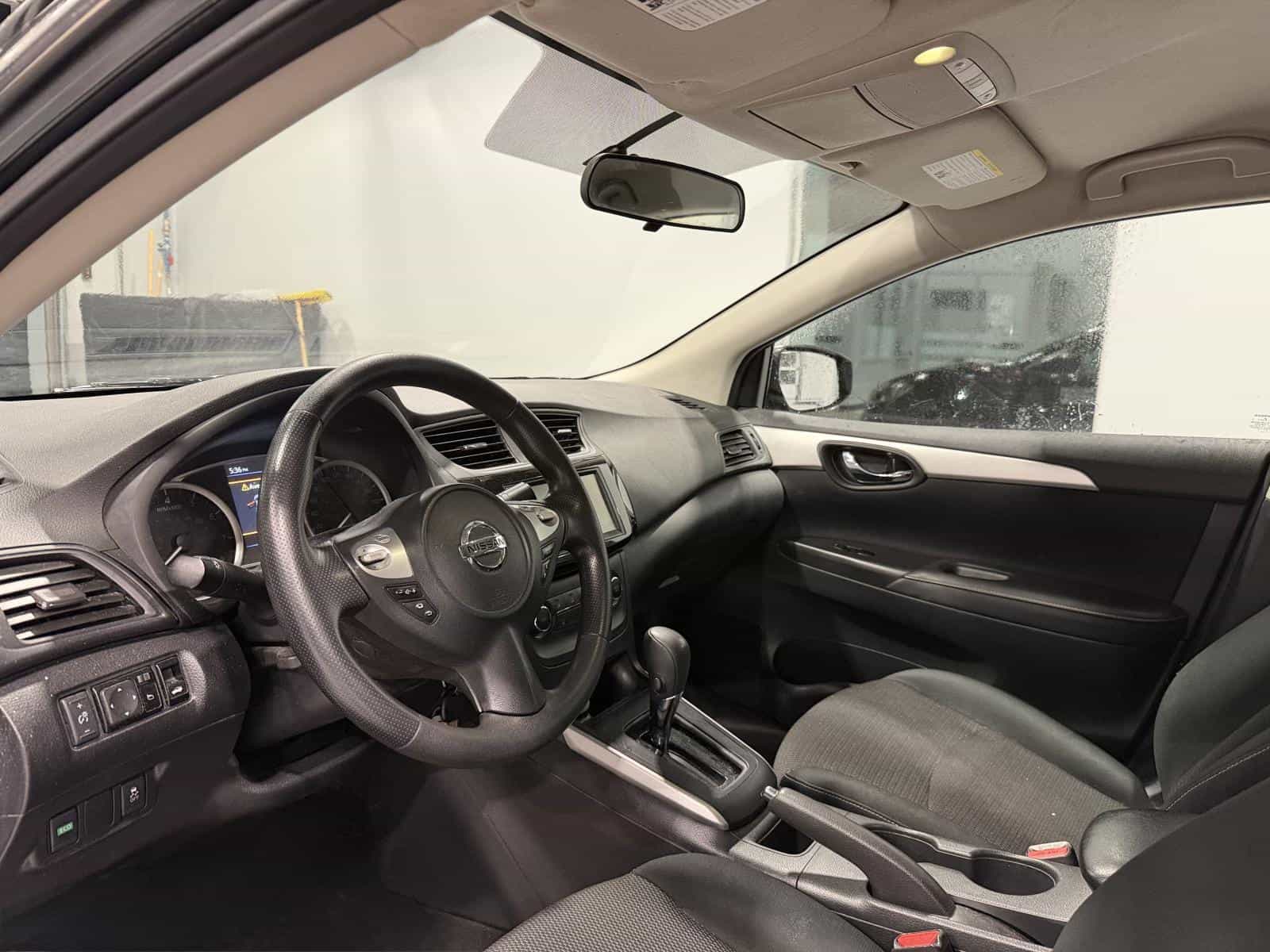 Image 9 Nissan Sentra S 2019