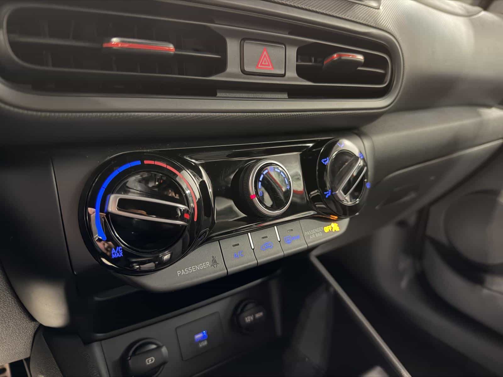 2022 Hyundai Kona N Line - Image 18