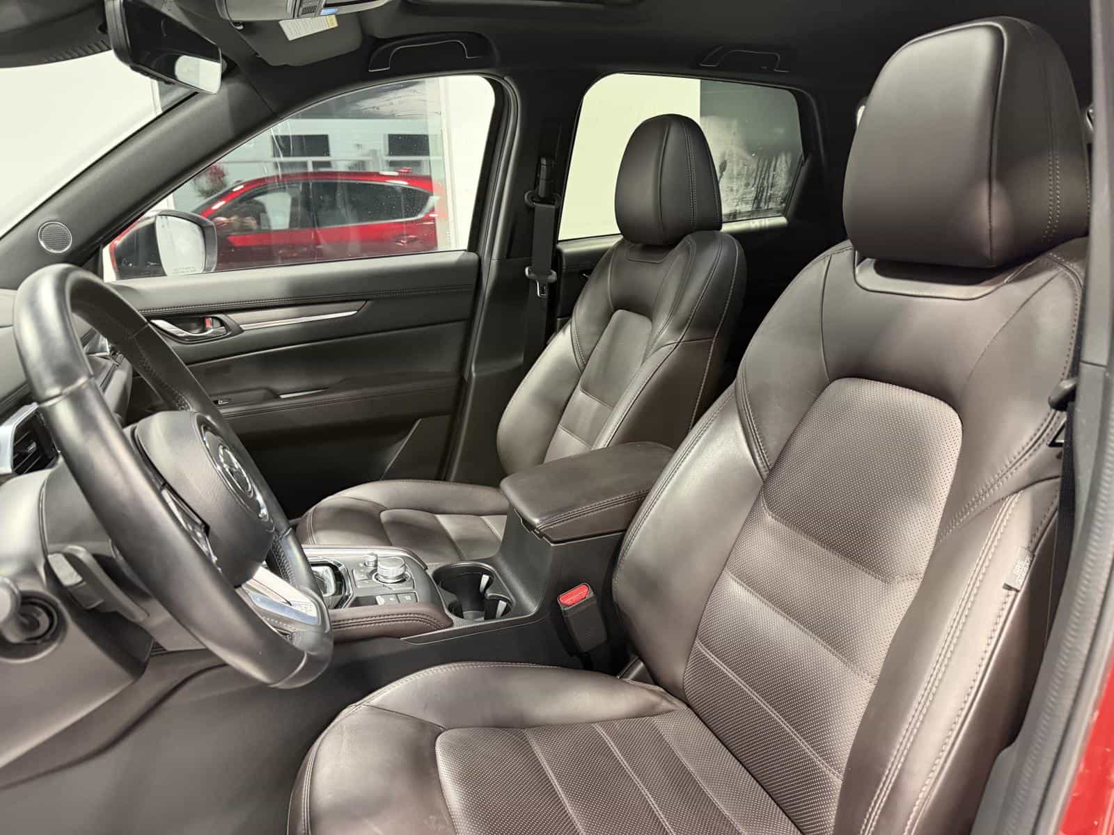 2022 Mazda CX-5 Signature - Image 10