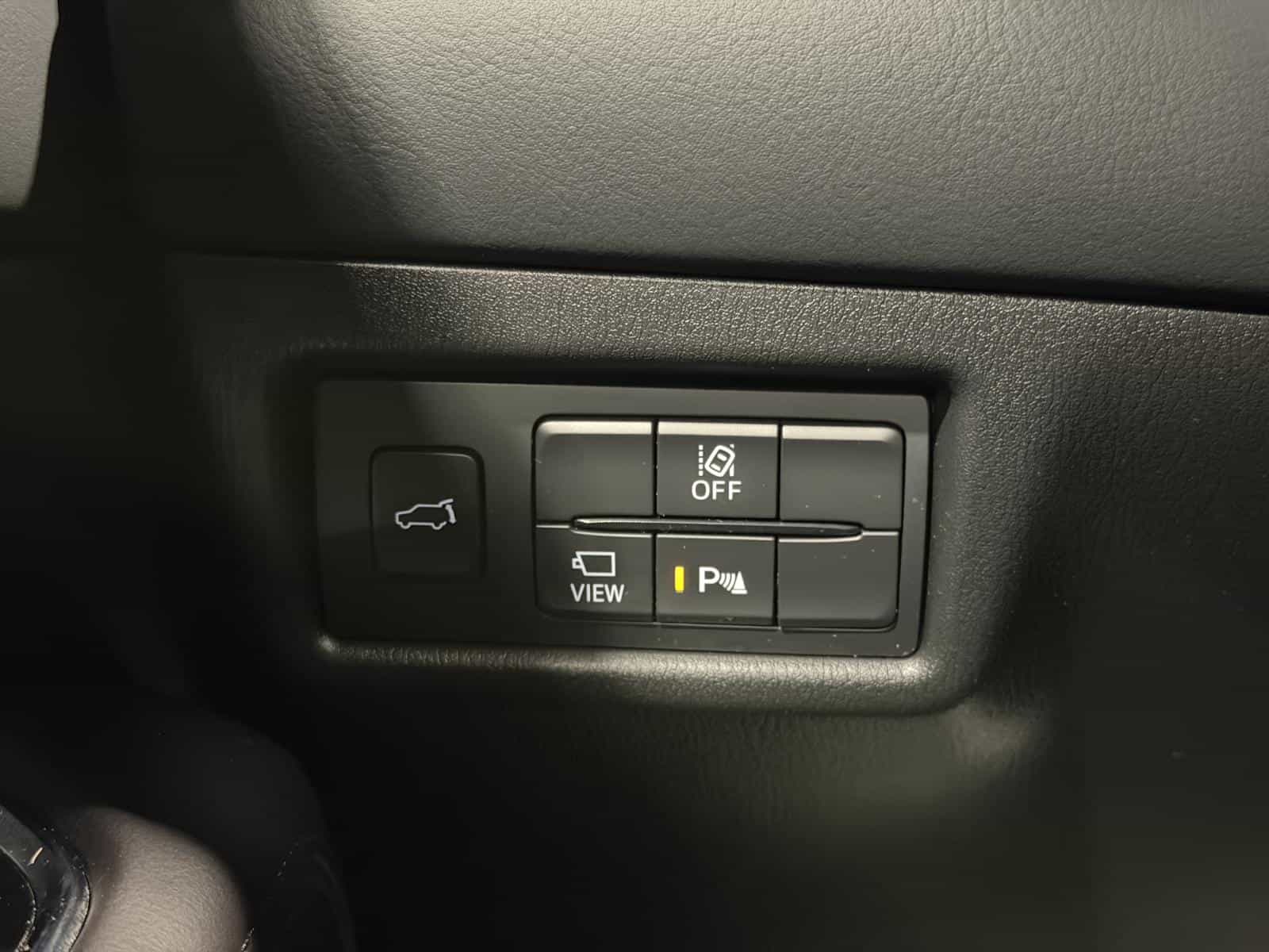 2022 Mazda CX-5 Signature - Image 15