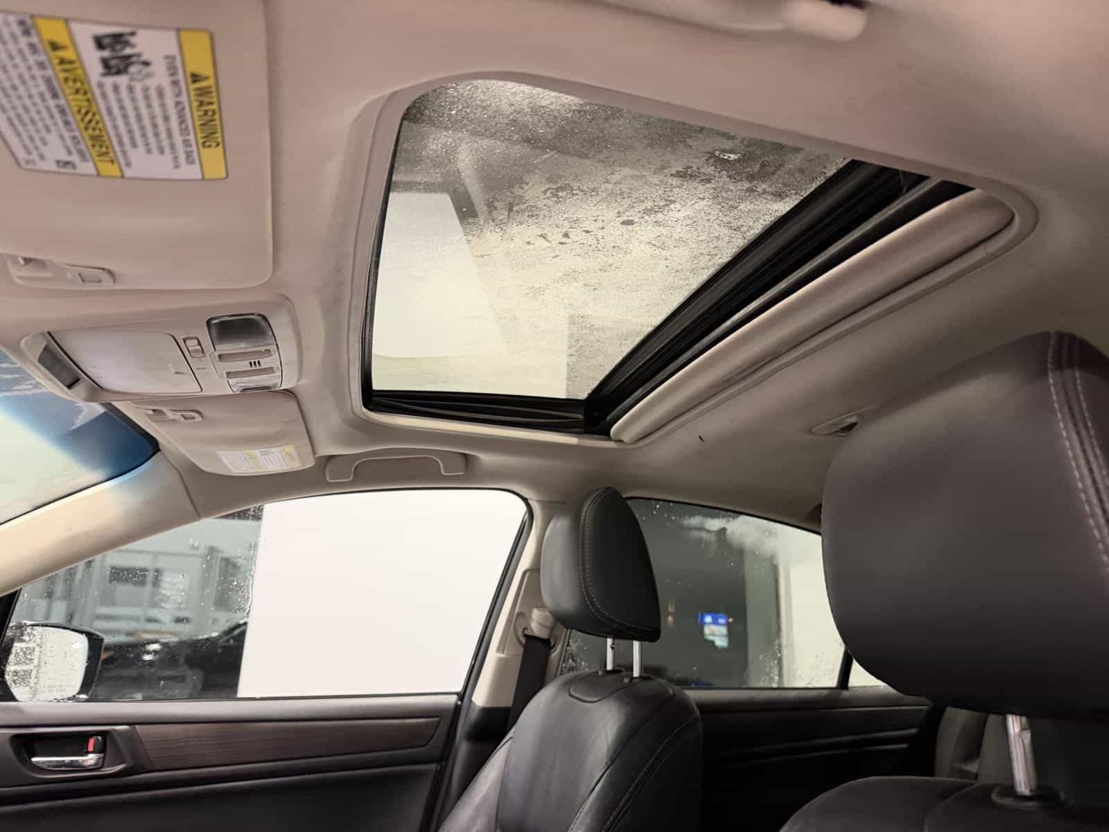 2016 Subaru Legacy 2.5i Limited - Image 11