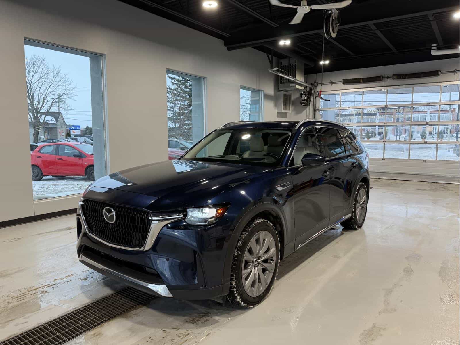 2024 Mazda CX-90 GT-P MHEV - Image 1