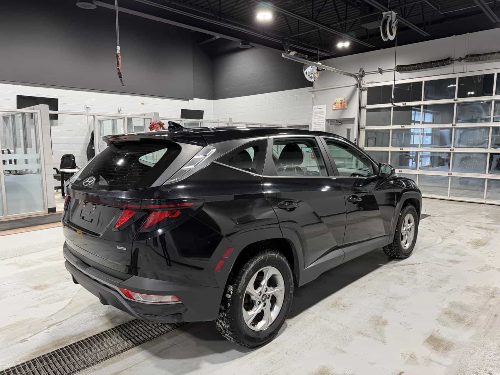 2023 Hyundai Tucson Essential - Image 6