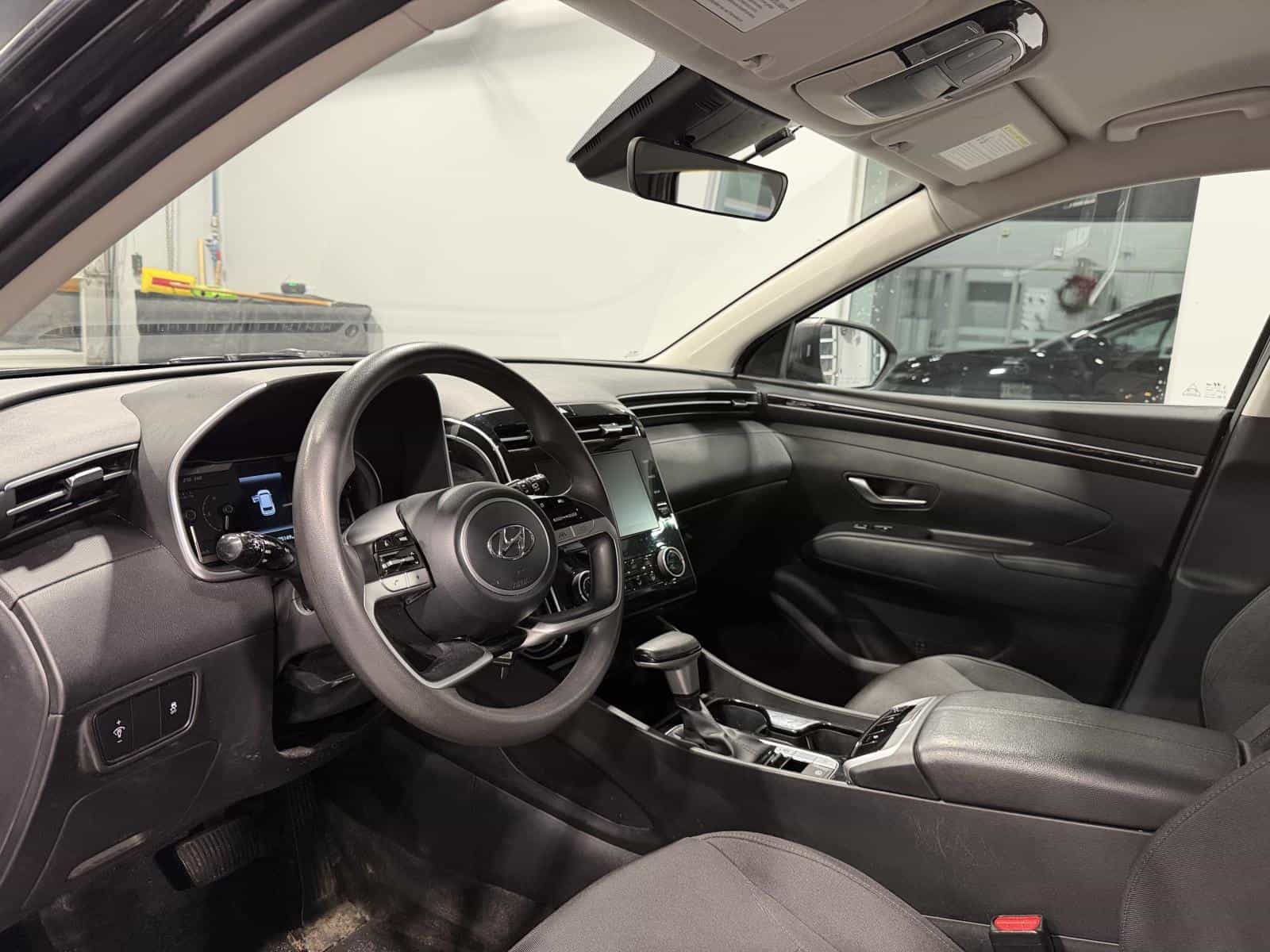 2023 Hyundai Tucson Essential - Image 10