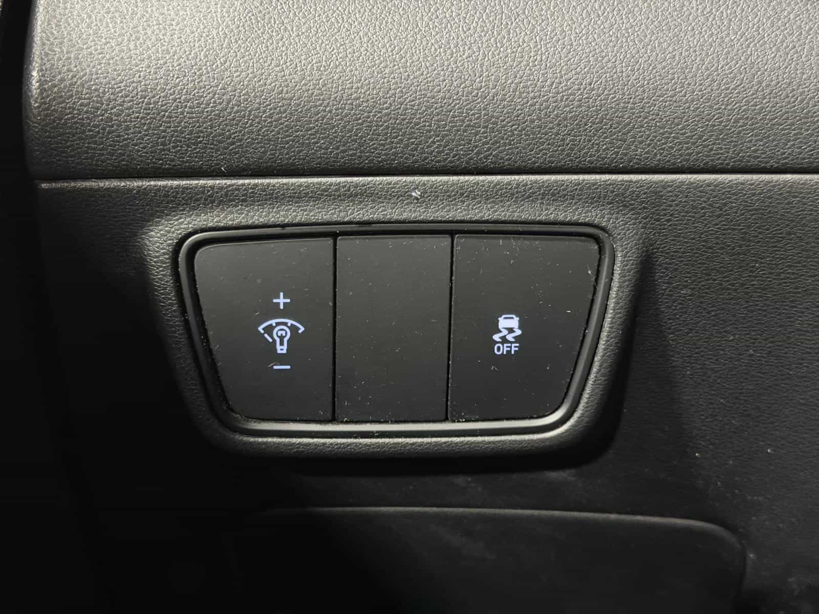 2023 Hyundai Tucson Essential - Image 11