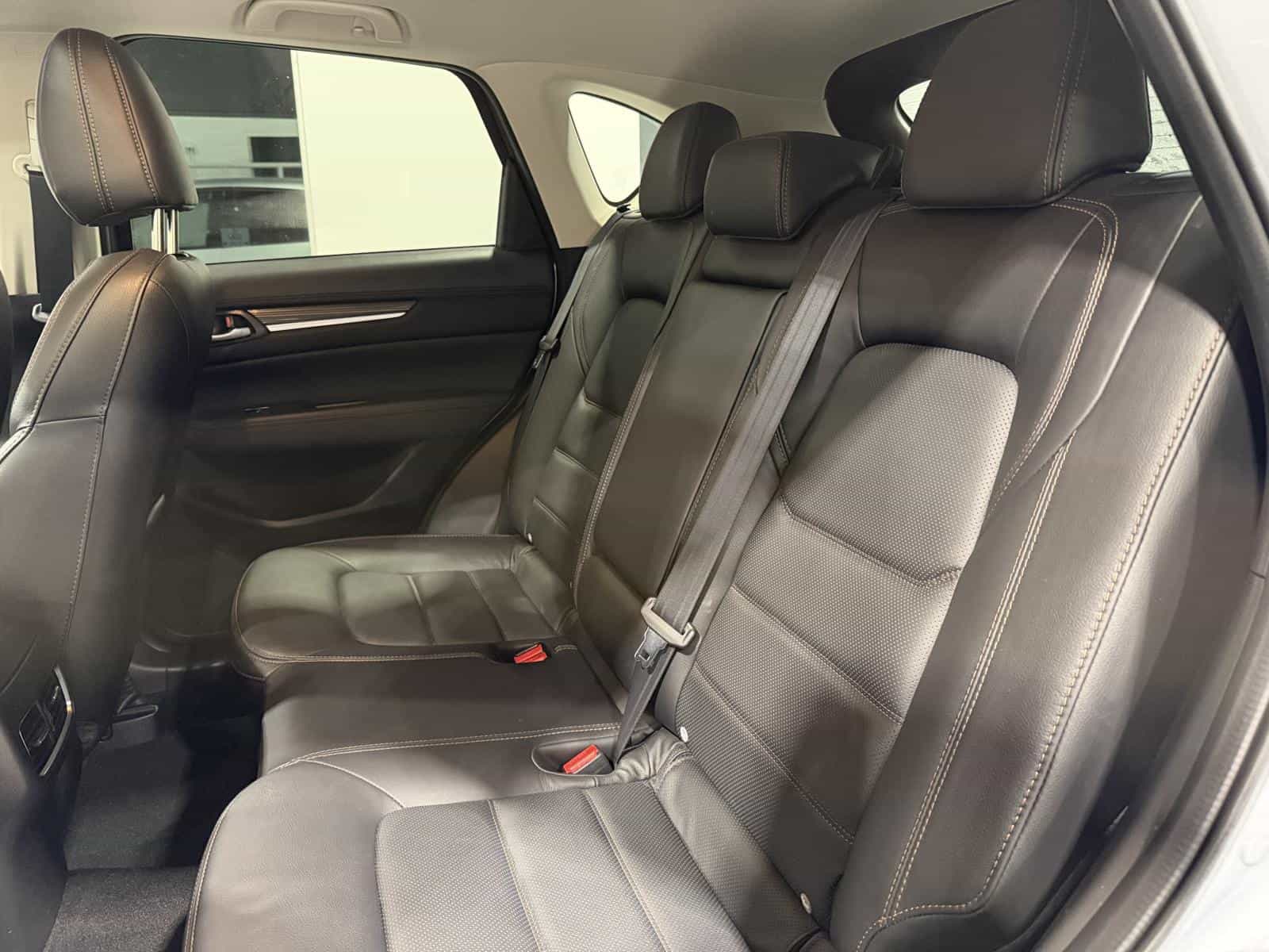 2023 Mazda CX-5 GT - Image 8