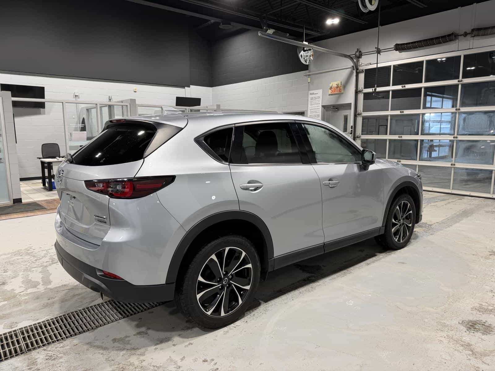 Image 6 Mazda CX-5 GT 2023