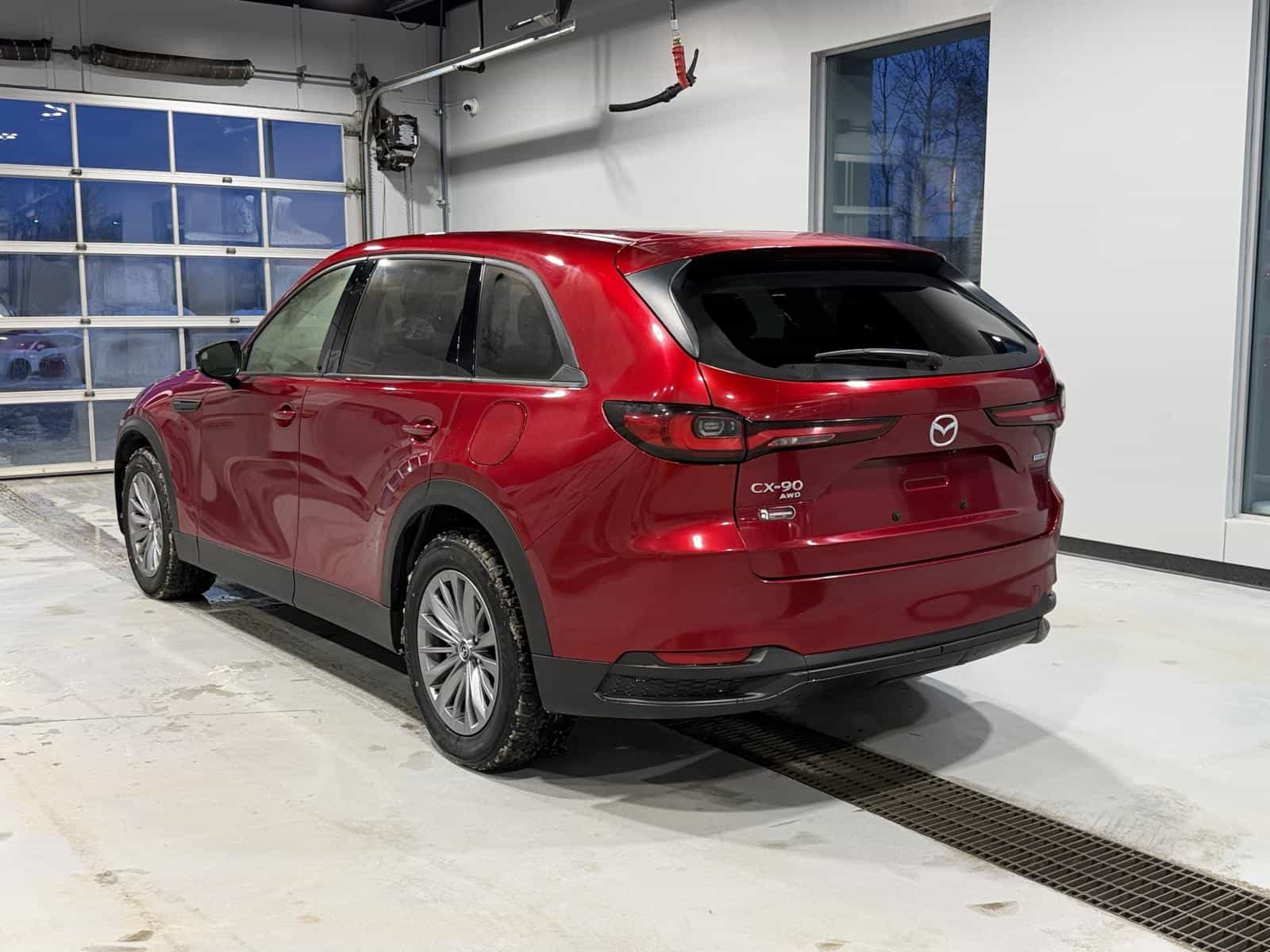 2024 Mazda CX-90 GS-L MHEV - Image 4