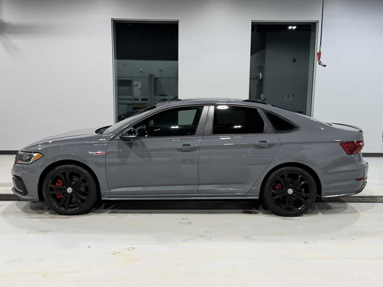 Image 3 Volkswagen Jetta GLI 2021