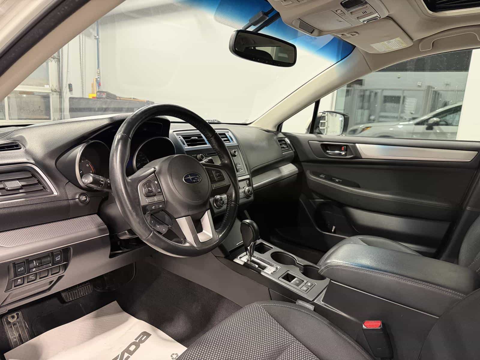 2016 Subaru Outback 2.5i Touring - Image 10