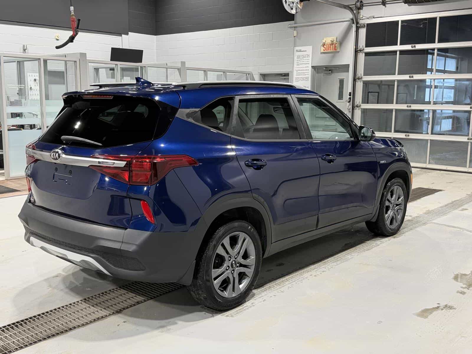 2021 Kia Seltos LX - Image 6