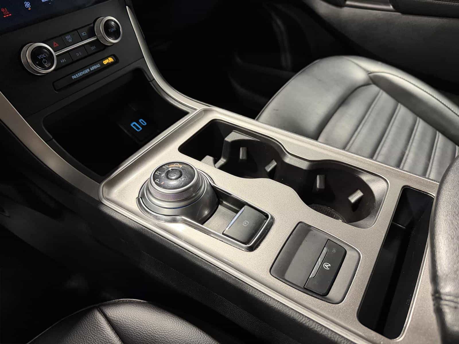 2023 Ford Edge SEL - Image 16