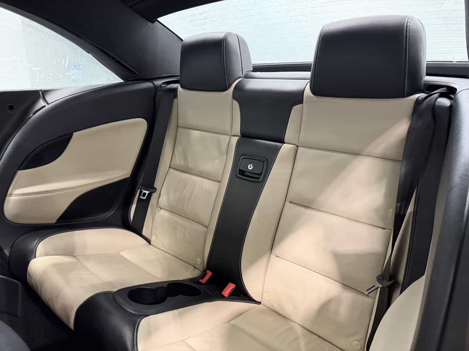 2015 Volkswagen Eos Wolfsburg - Image 8