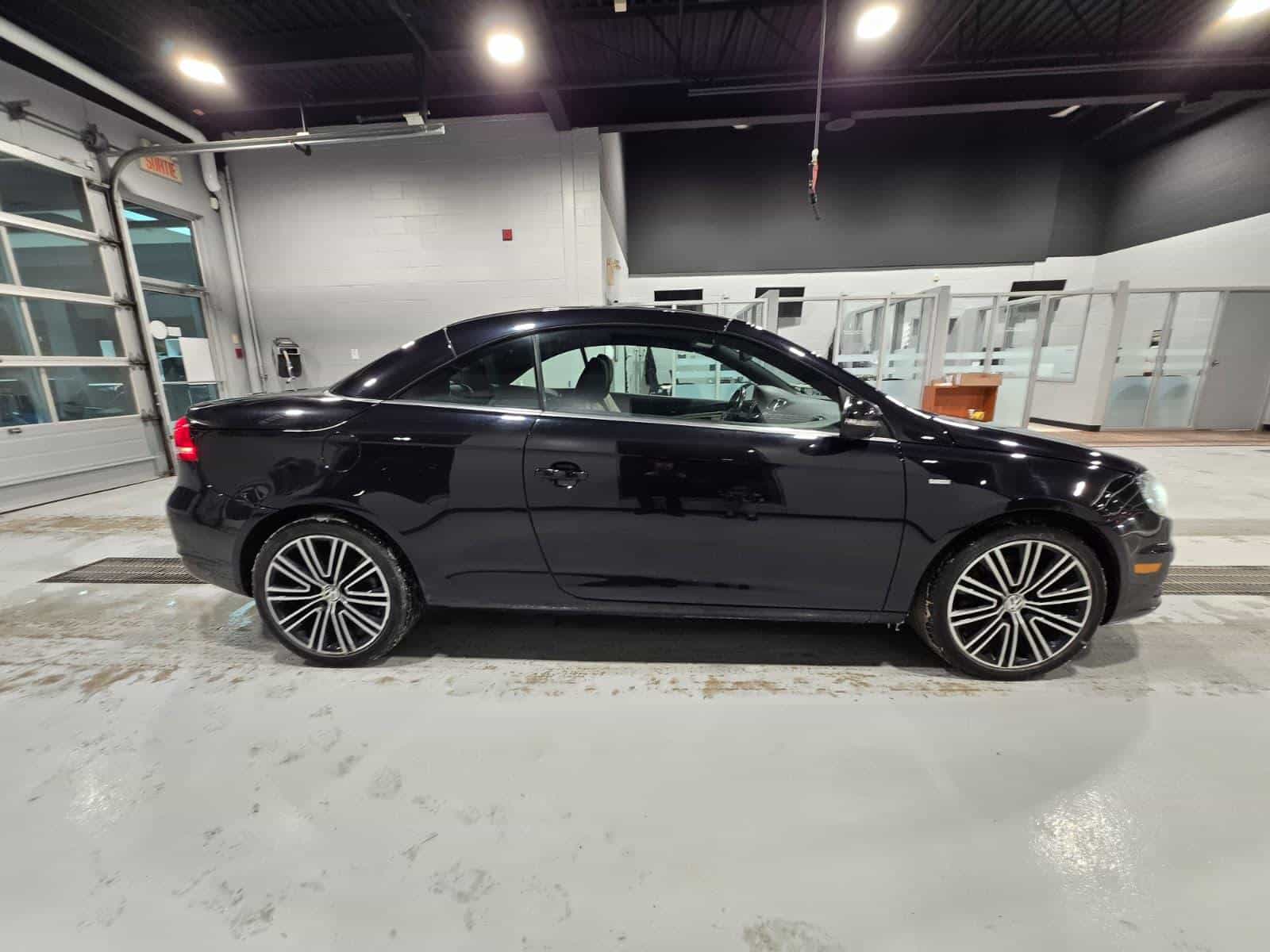 Image 7 Volkswagen Eos Wolfsburg 2015