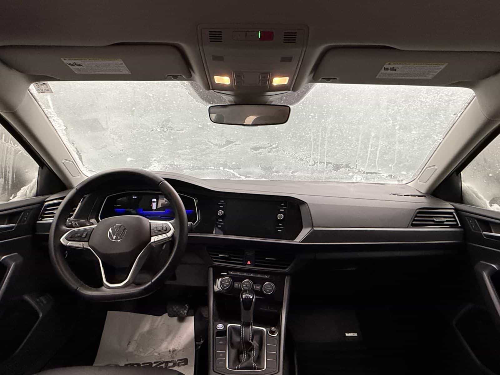 Image 16 Volkswagen Jetta Comfortline 2023