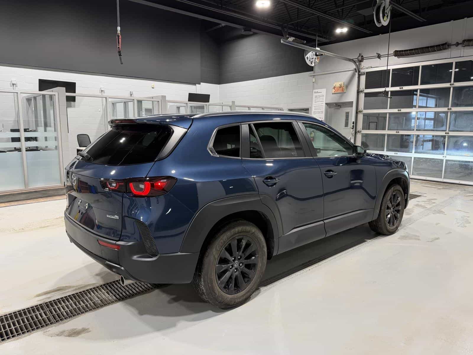 Image 6 Mazda CX-50 GS-L 2025