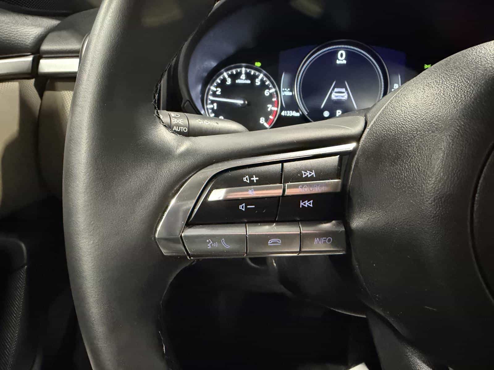 2025 Mazda CX-50 GS-L - Image 14