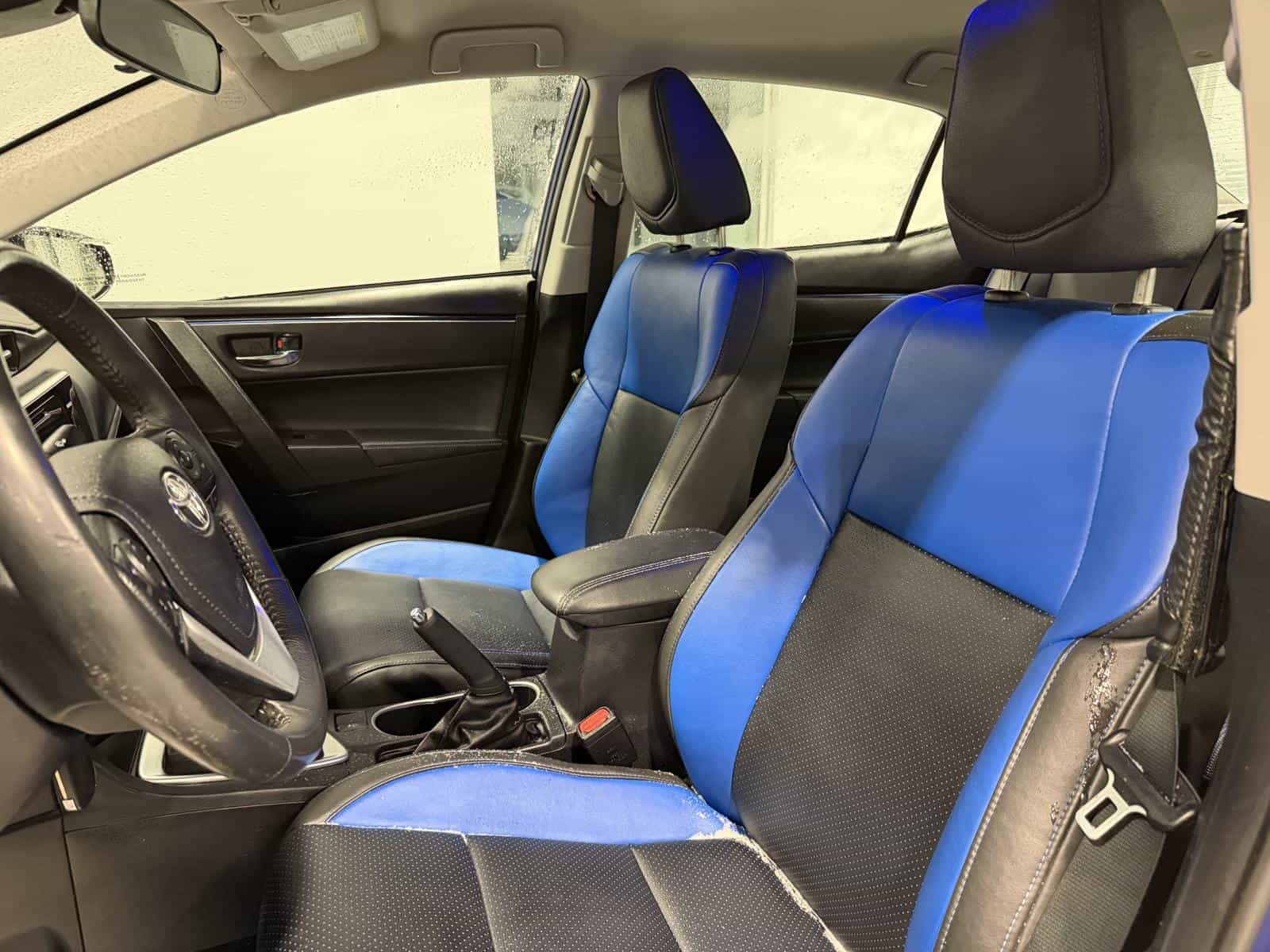 2017 Toyota Corolla SE - Image 8