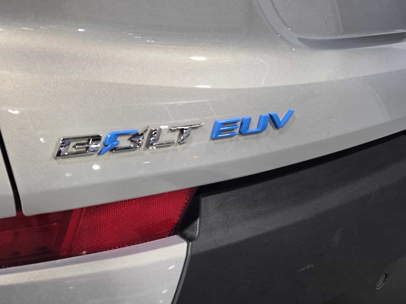 Image 4 Chevrolet Bolt LT 2023