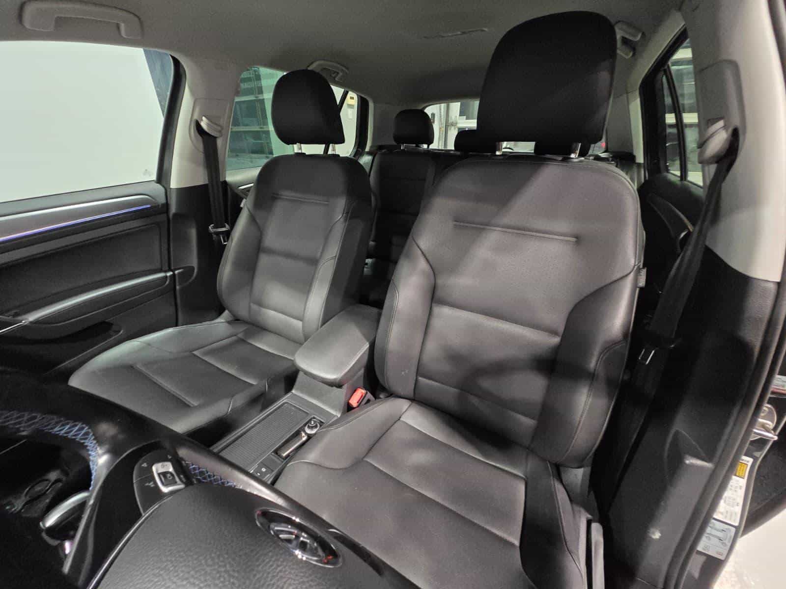 2020 Volkswagen E-Golf Comfortline - Image 10