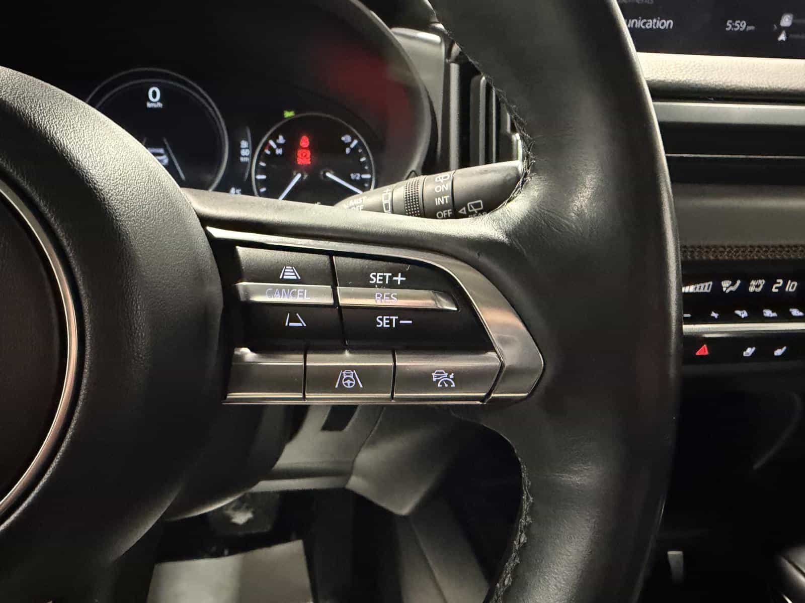 2024 Mazda CX-50 GT 2.5T - Image 17