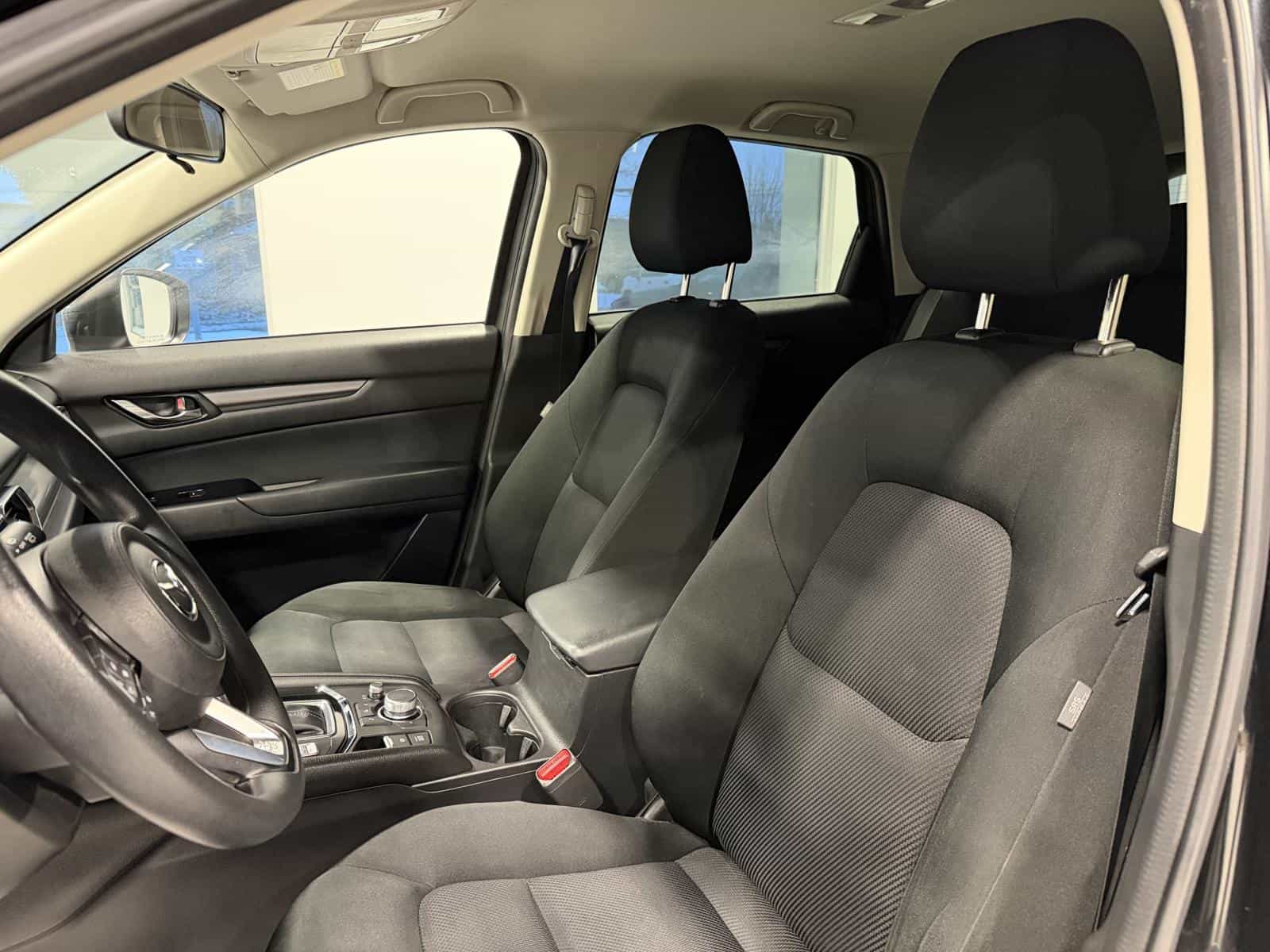 2022 Mazda CX-5 GX - Image 10