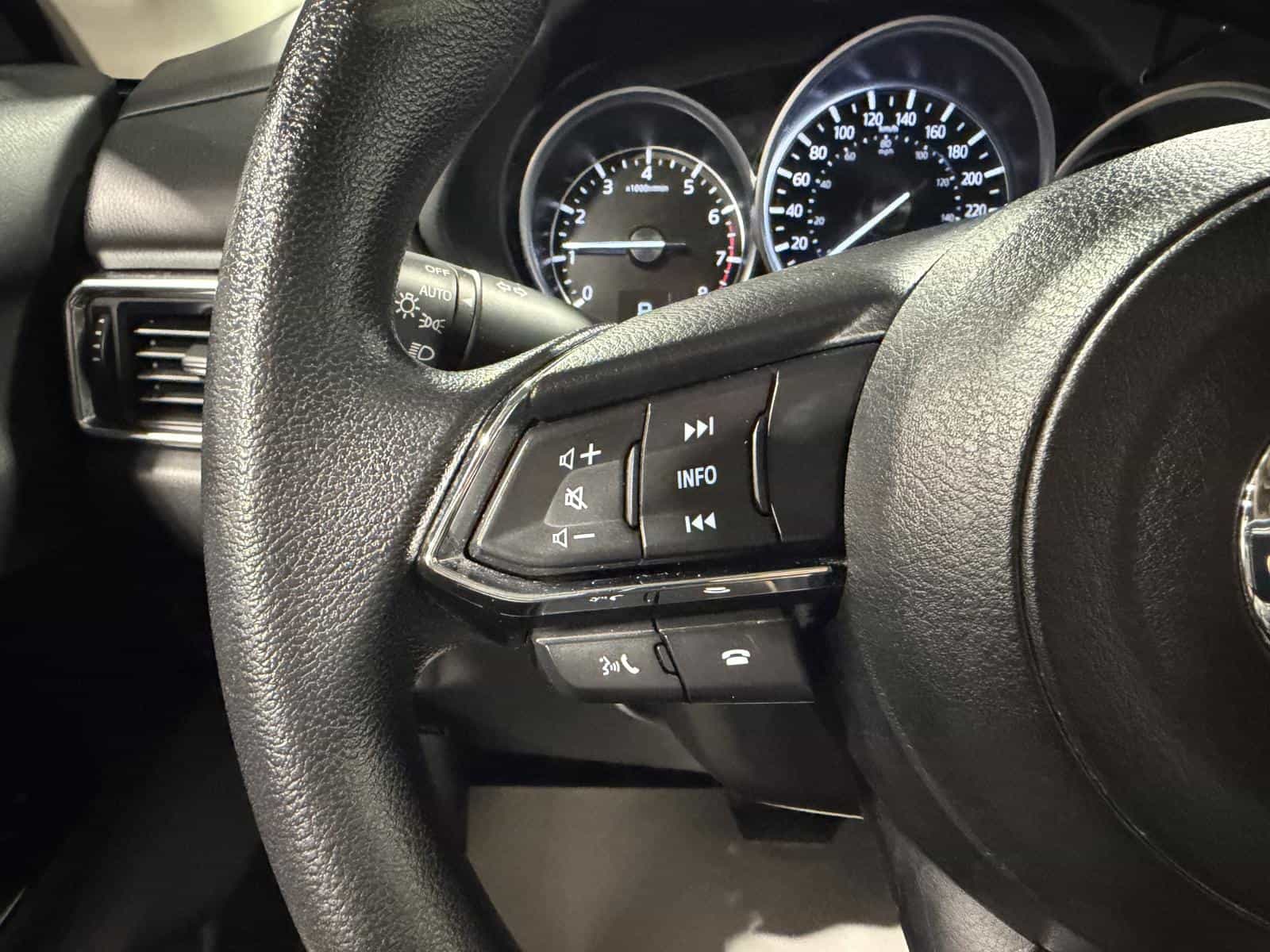 2022 Mazda CX-5 GX - Image 13