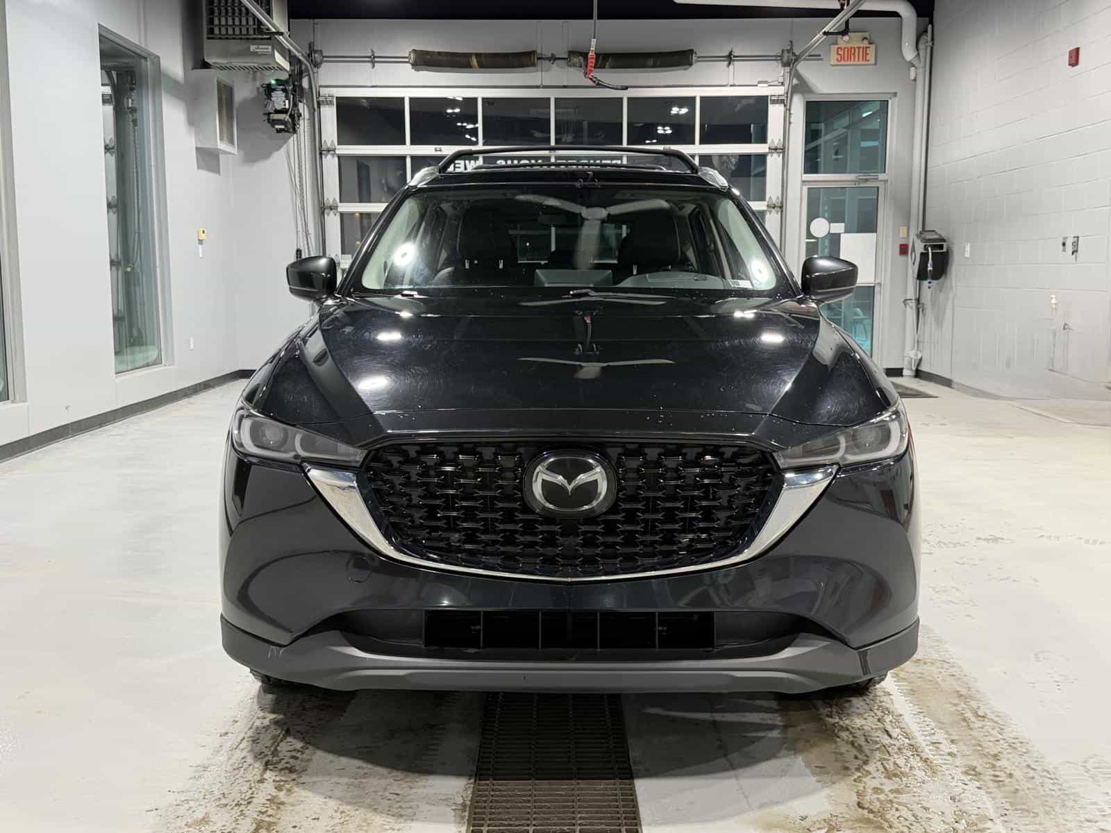 2023 Mazda CX-5 GT - Image 7