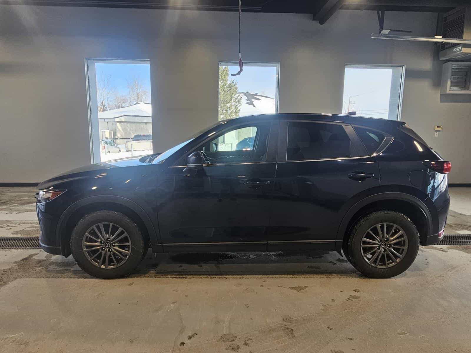 2018 Mazda CX-5 GS - Image 2