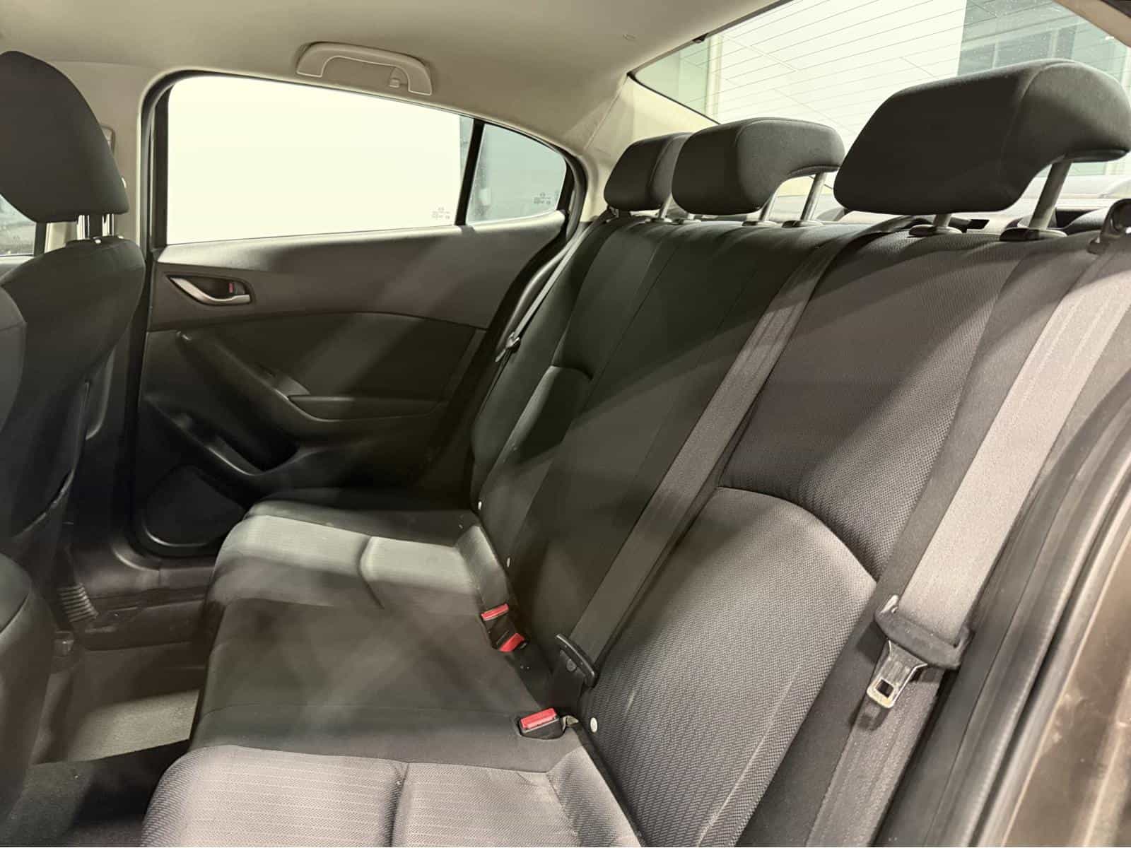 Image 8 Mazda Mazda3 GX 2016