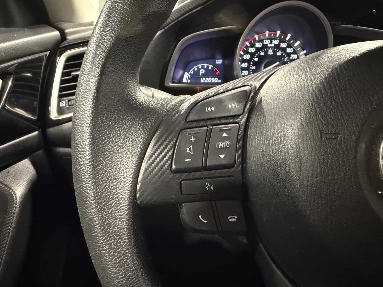 Image 12 Mazda Mazda3 GX 2016