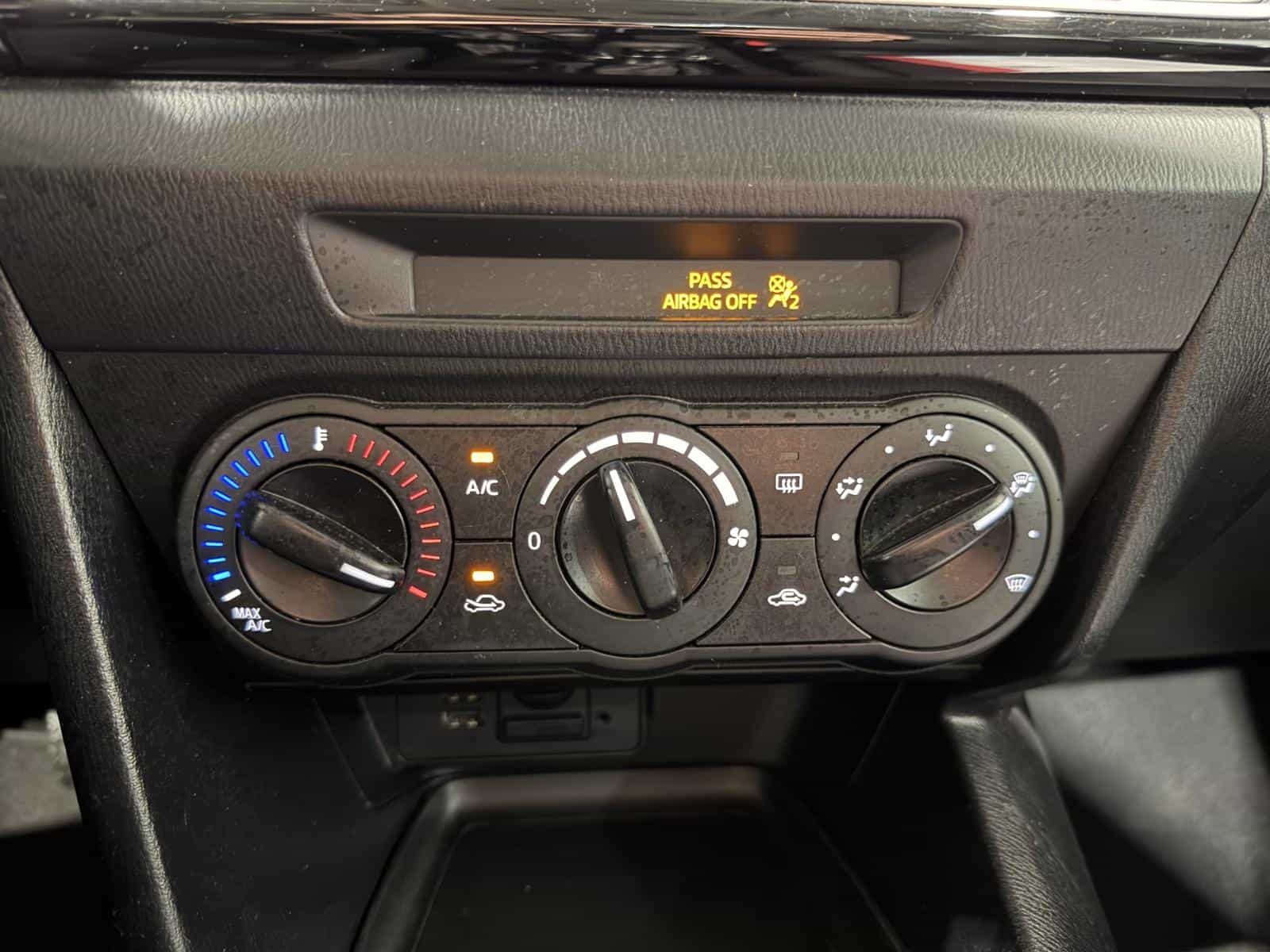 Image 17 Mazda Mazda3 GX 2016