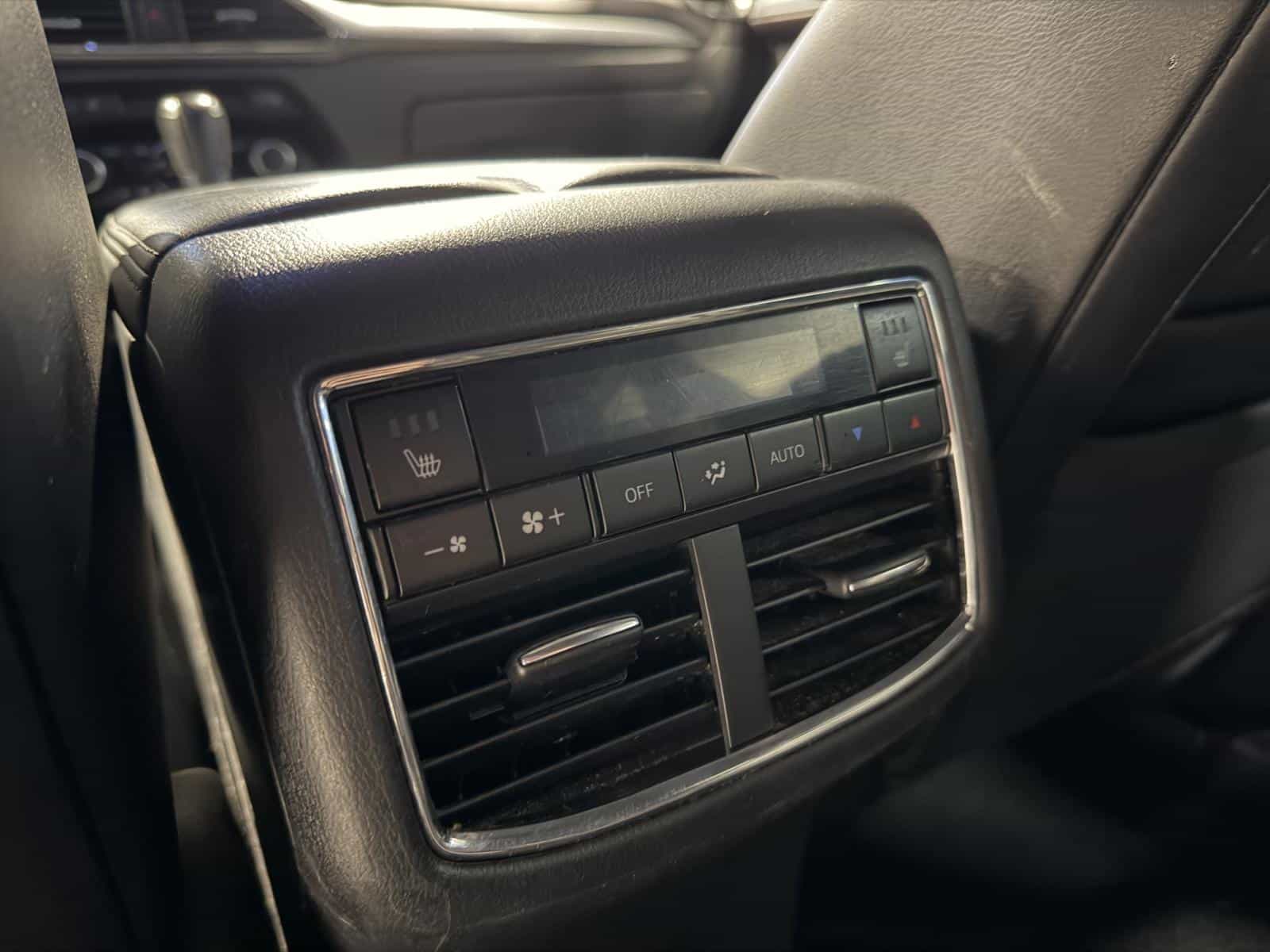 2018 Mazda CX-9 GT - Image 12