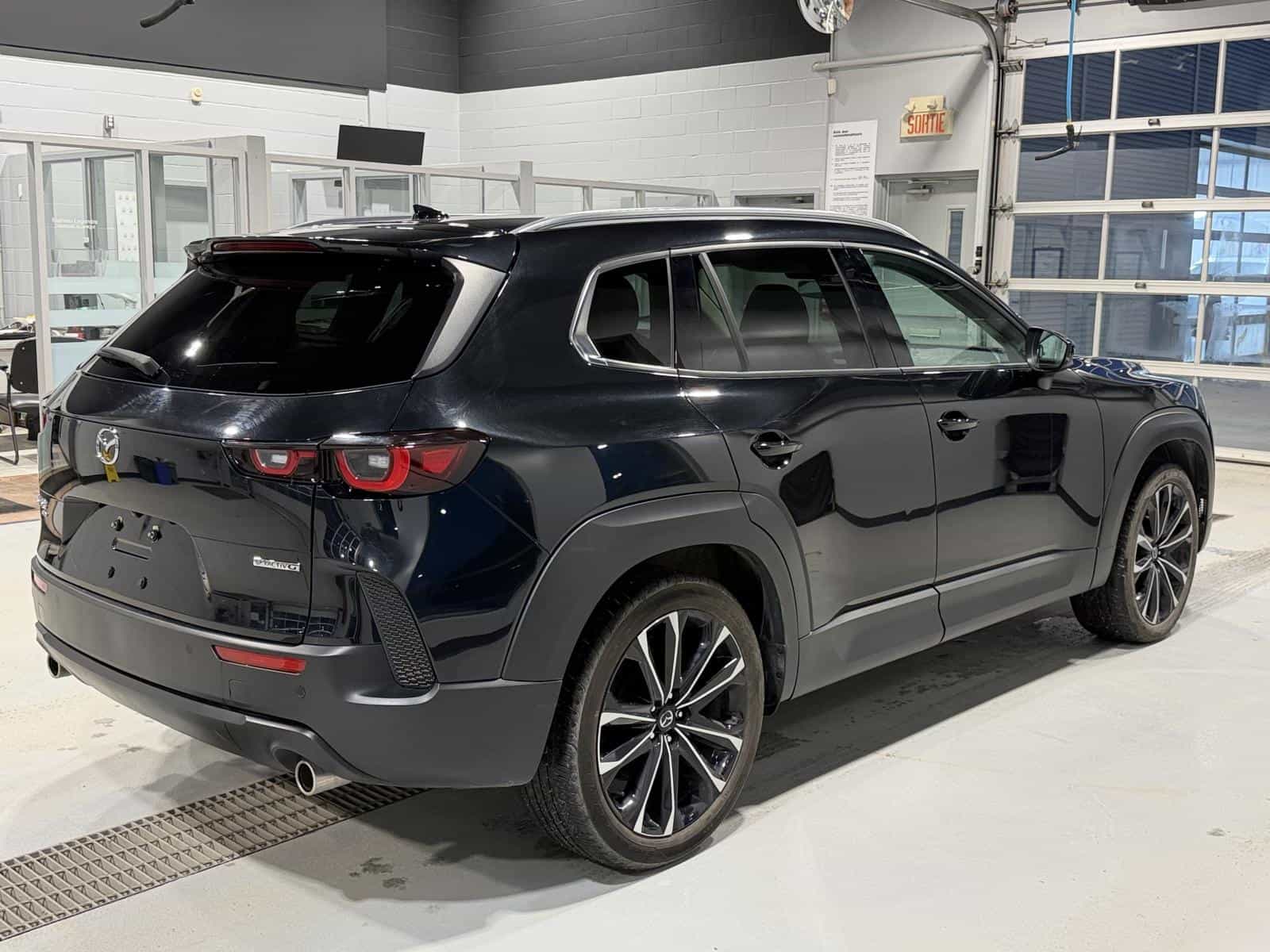 Image 6 Mazda CX-50 GT 2024