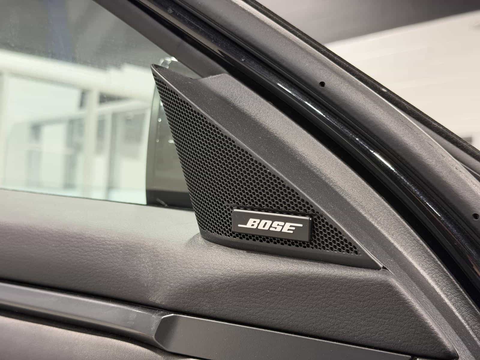 2024 Mazda CX-50 GT - Image 13