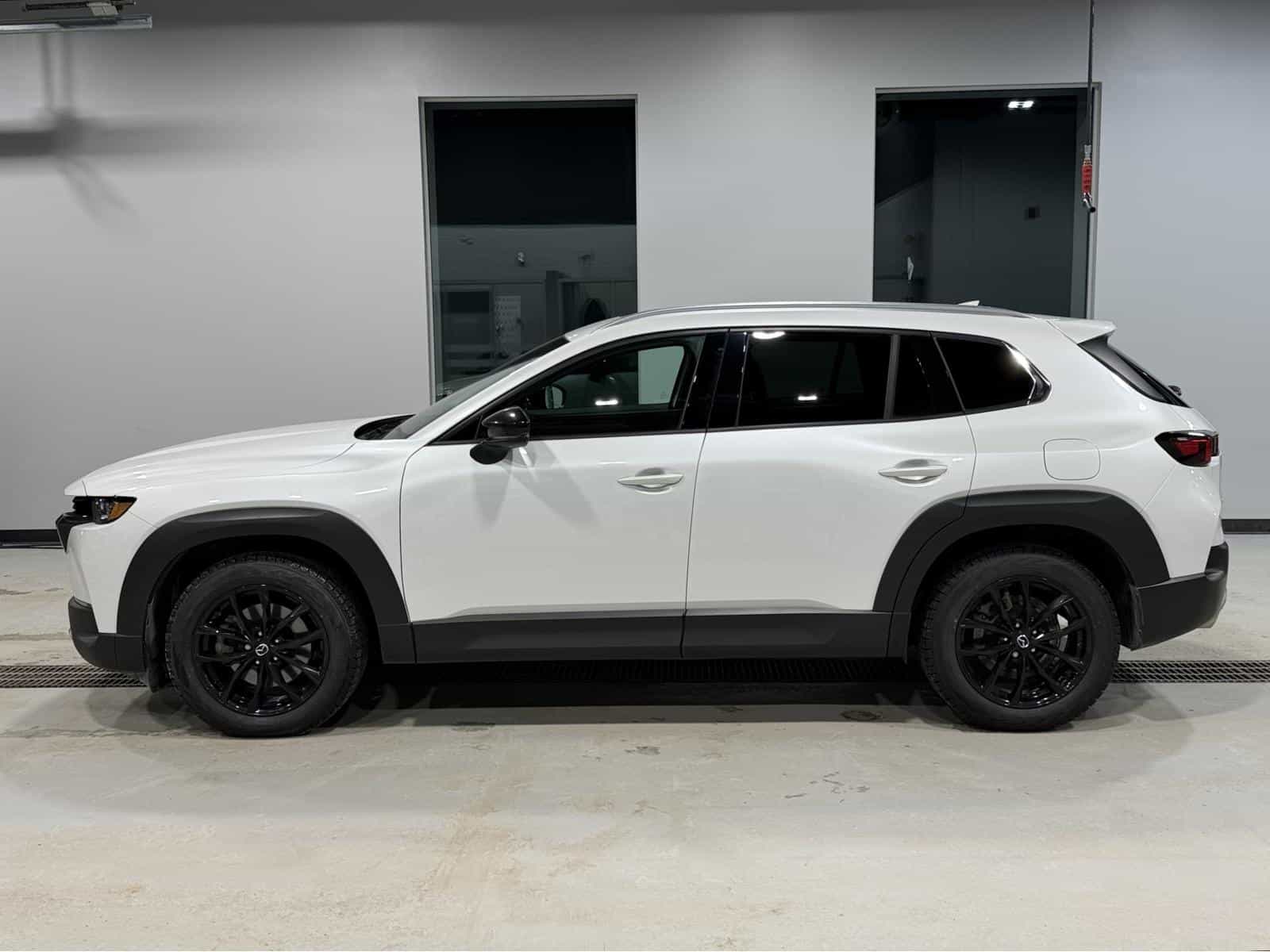 2024 Mazda CX-50 GT w/Turbo - Image 3