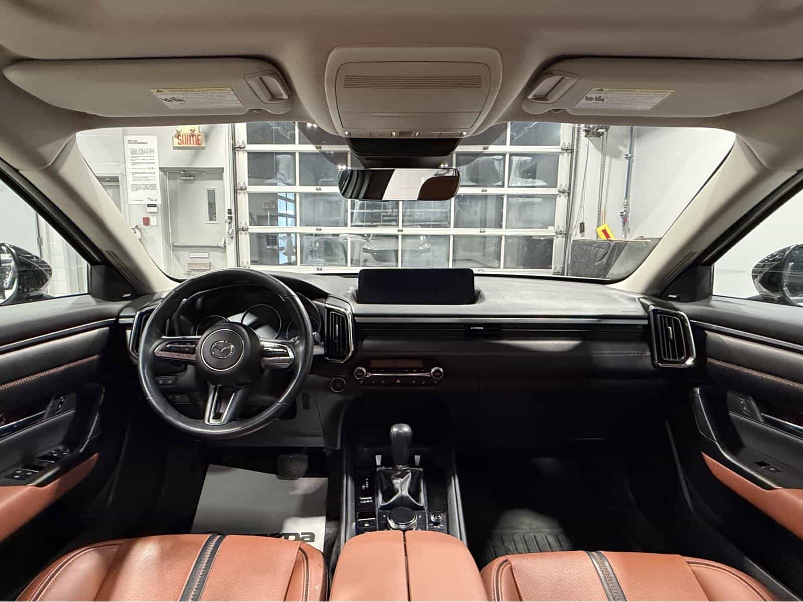 2024 Mazda CX-50 GT w/Turbo - Image 22