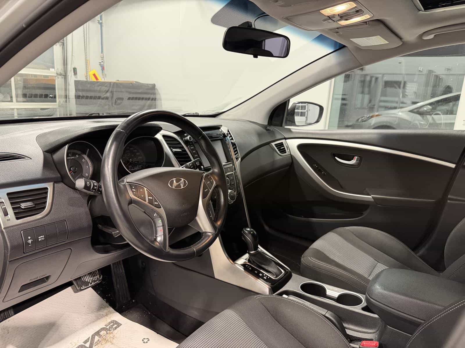 Image 11 Hyundai Elantra GLS 2016