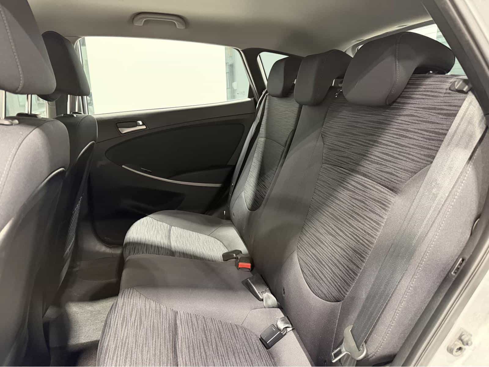 Image 8 Hyundai Accent GL 2017