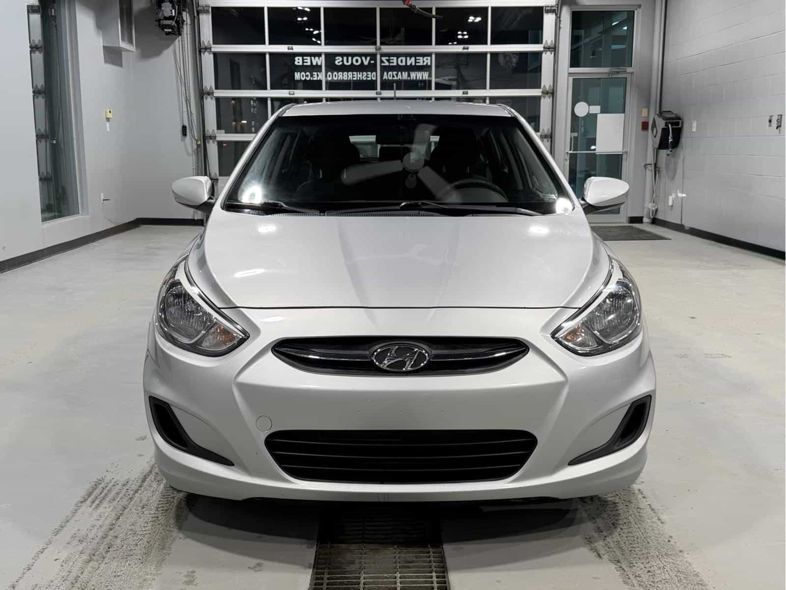 Image 7 Hyundai Accent GL 2017